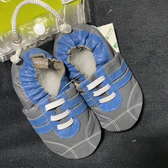 Tommy Tickle soft sole shoe - Picture 2 of 4